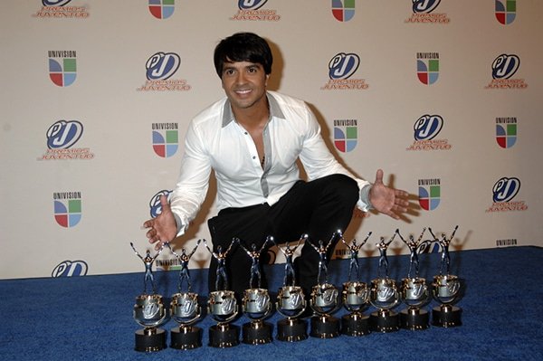 Luis Fonsi - Premios Juventud 2009